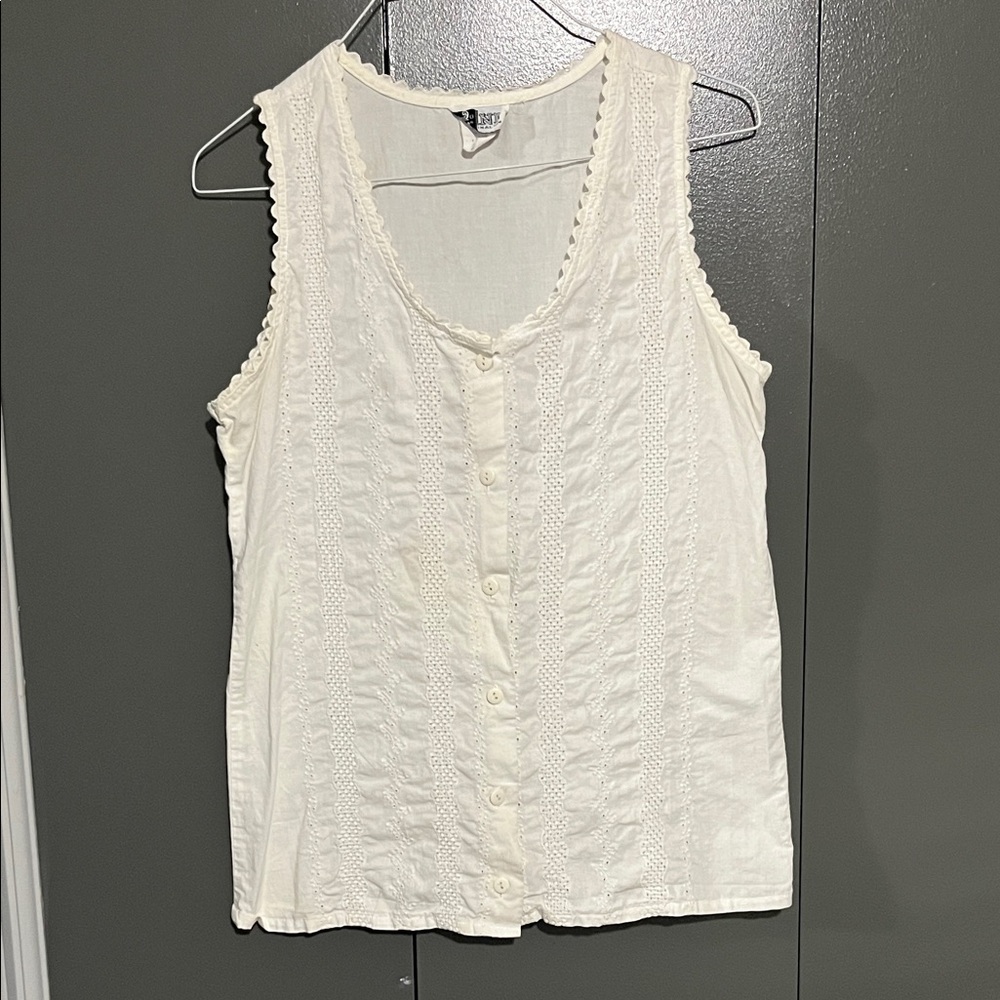 Jantzen Cream Sleeveless Button-Front Eyelet Blouse